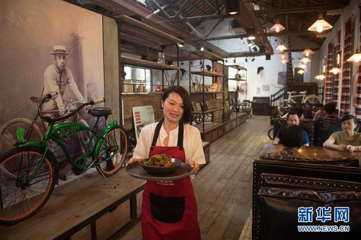 废弃蚕种场变身乡村文创市集 餐饮配送服务助力文旅融合